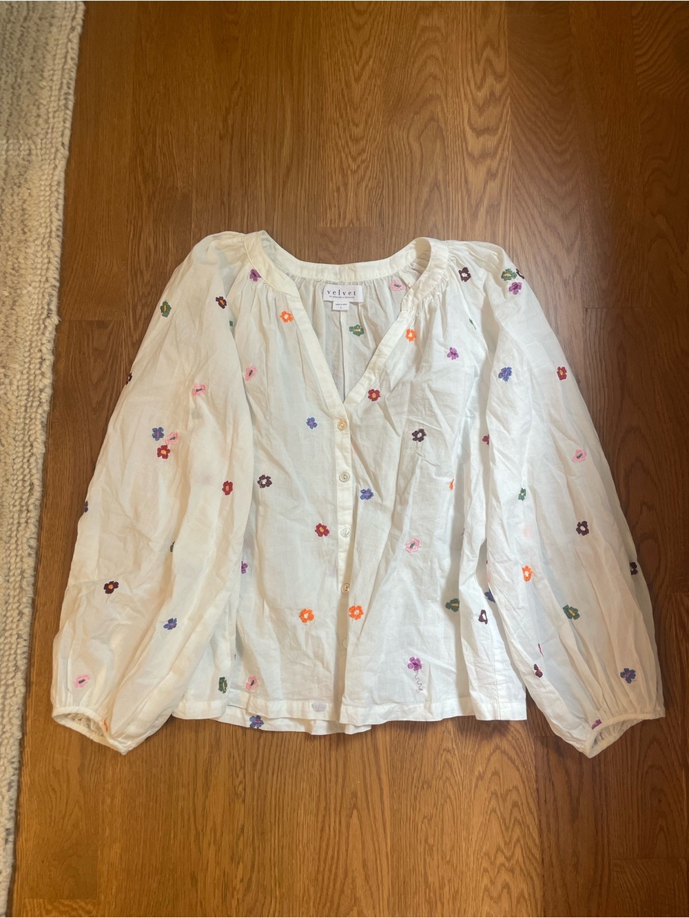 Velvet White Button-Front Blouse with Multicolor Floral Embroidery